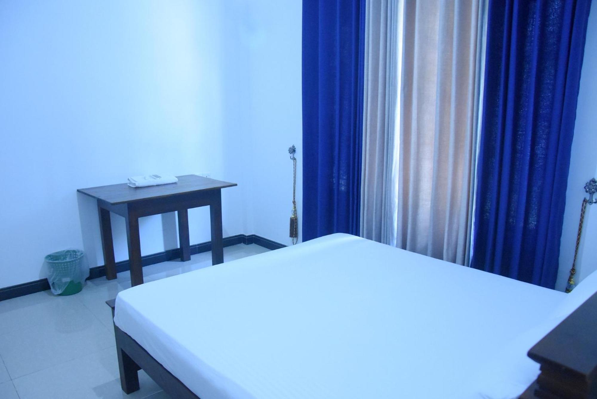 Silverline Guest House Anuradhapura Exterior foto
